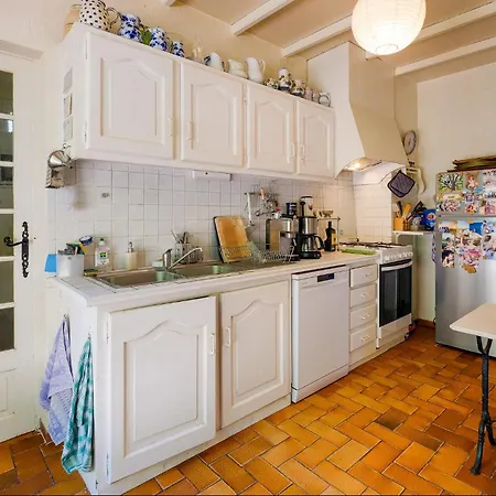 Casa vacanze In Les Angles With Kitchen